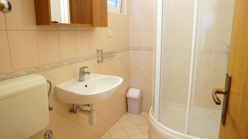 Villa Dvorine Tisno Room photo